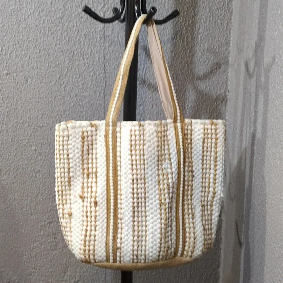 Elegant Cream and Tan Women's Tote Bag - Picture 2 of 7